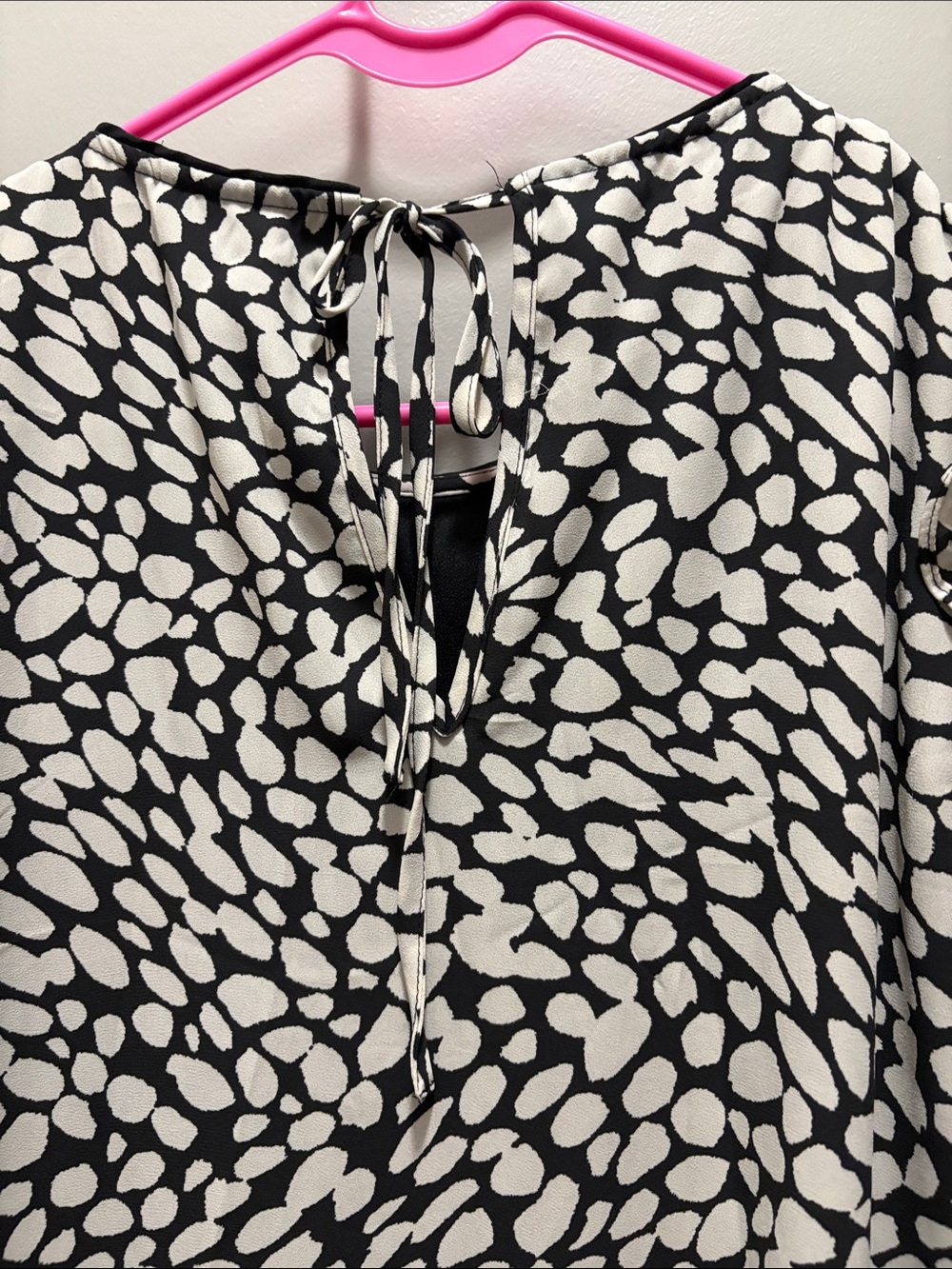Who What Wear Black and White Long-Sleeve Ruffle Hem Dress - Picture 7 of 7